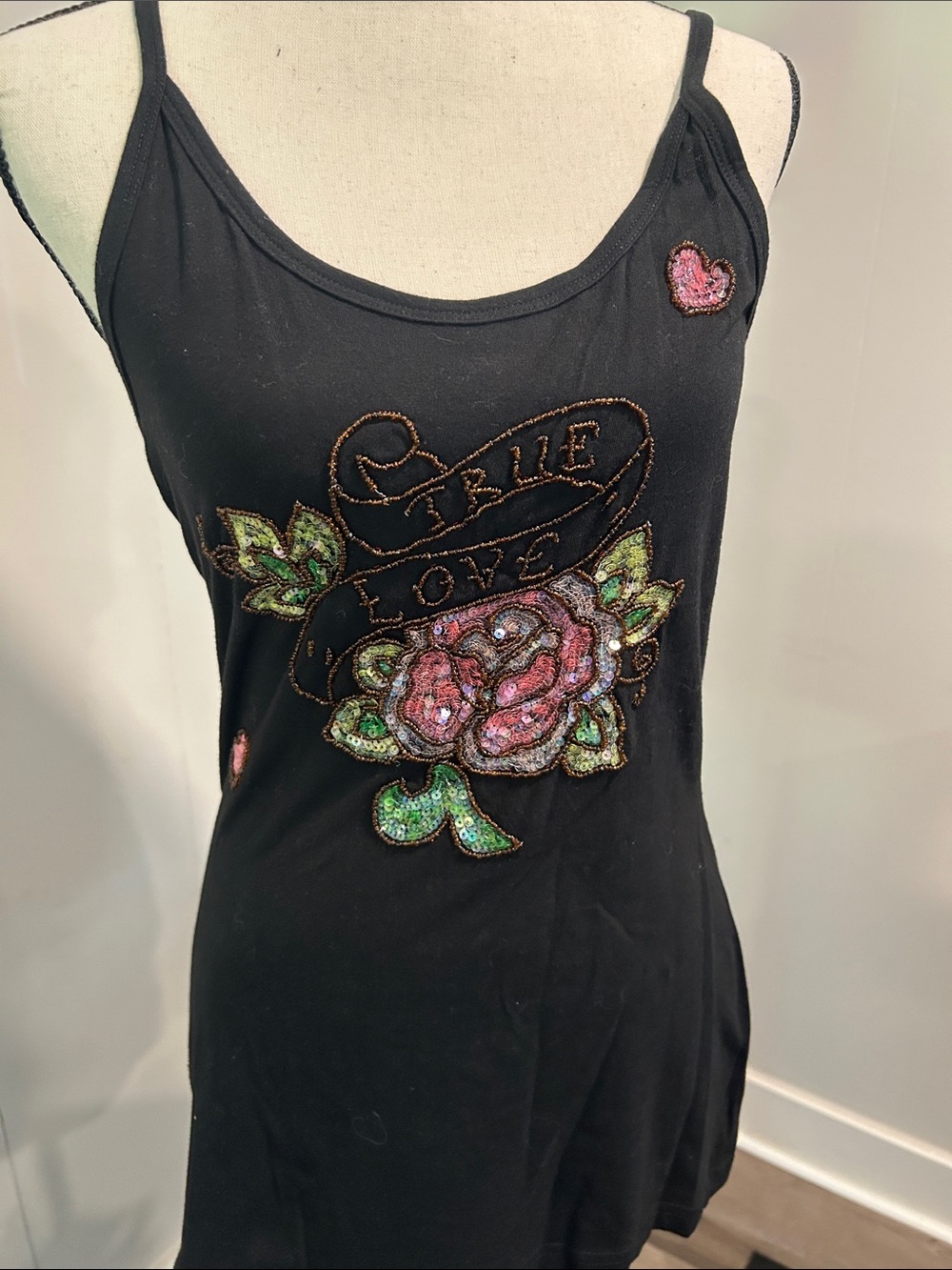 Wet Seal Black Beaded Rose Camisole with Sequin Heart